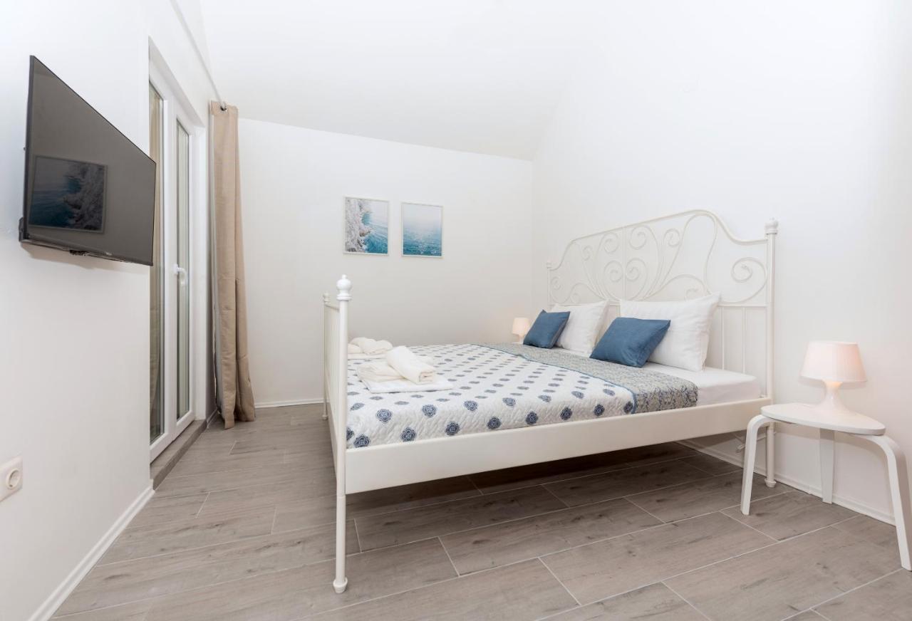 Vista Mare - 3 Bedroom, Sea View